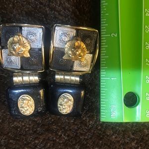 Clip Earrings to Bundle of 2 Pr. Resell or keep